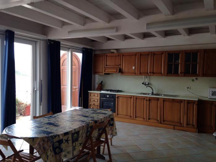 Appartamento Agenzia Isotur NONTISCORDARDIME Ponza Esterno foto