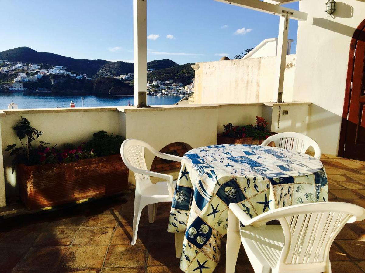 Appartamento Agenzia Isotur NONTISCORDARDIME Ponza Esterno foto